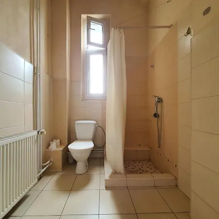 Apartmanovy Dum Kolej Jinak - Dostupne Ubytovani V Usti Nejen Pro Studenty * Ústí nad Labem