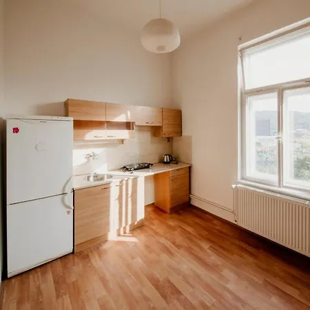 Apartmanovy Dum Kolej Jinak - Dostupne Ubytovani V Usti Nejen Pro Studenty Ústí nad Labem