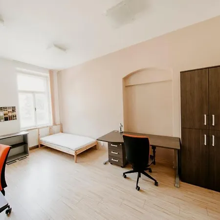 דירה Apartmanovy Dum Kolej Jinak - Dostupne Ubytovani V Usti Nejen Pro Studenty Ústí nad Labem